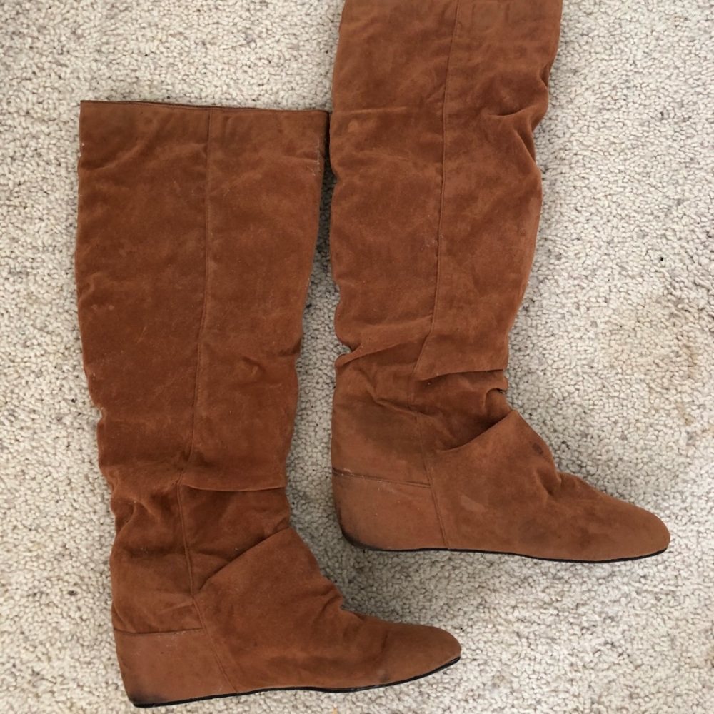Velvet Wedge Heel Boots